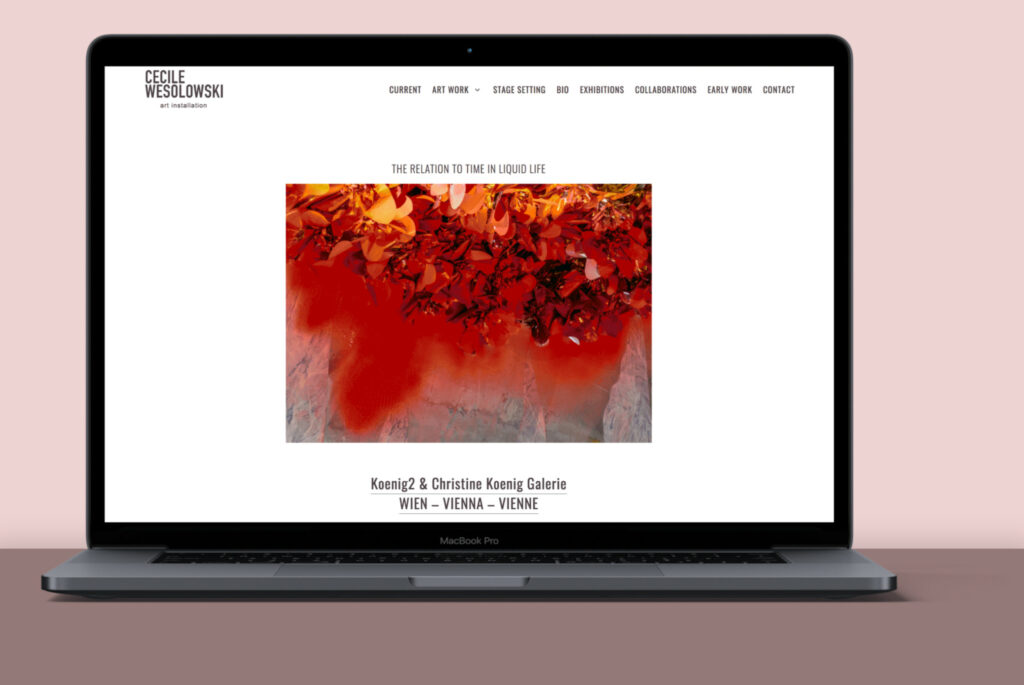 Website von Cécile Wesolowski auf einem Laptop